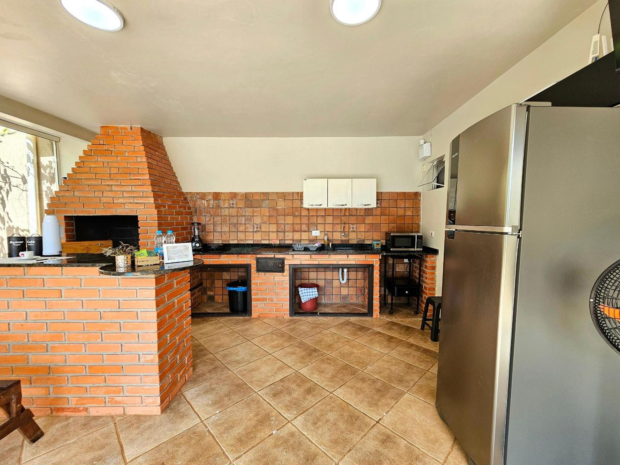 Casa Piscina Quintal Amplo 3 Min Centro Сasa de vacaciones Foz do Iguaçu