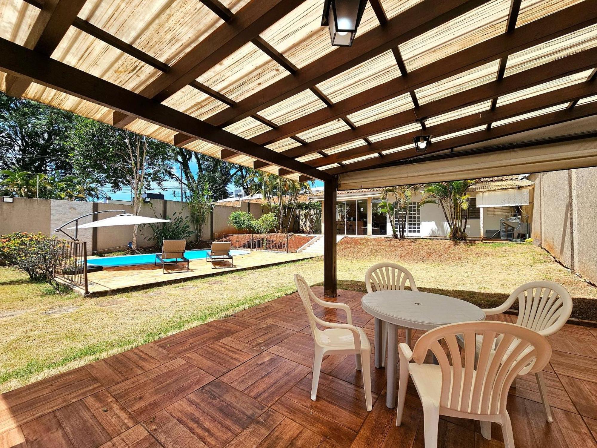 Casa Piscina Quintal Amplo 3 Min Centro Сasa de vacaciones *